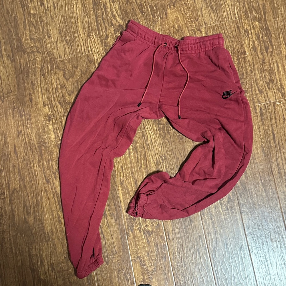 Nike women’s Jogger sweats